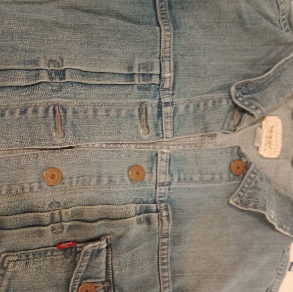 Women's Levi's Denim jacket - Picture 4 of 7